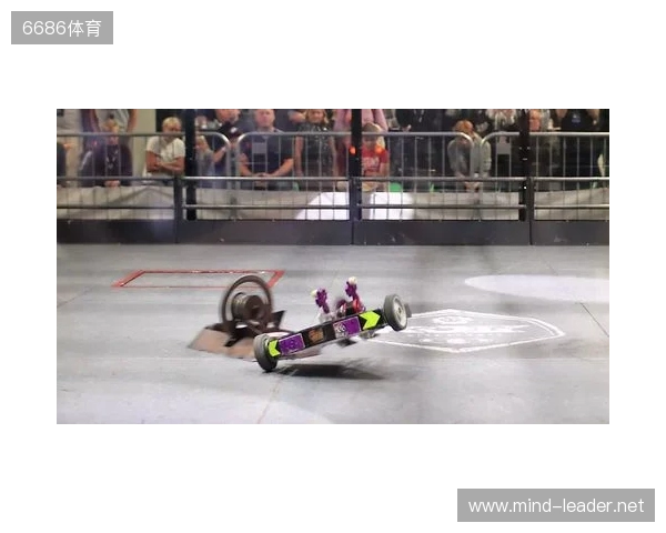 机器人格斗轰鸣2025AEW，RFT极智战甲大赛收官